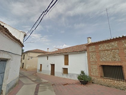 House of two heights in Viano (Albacete). FR 1712 RP Alcaraz