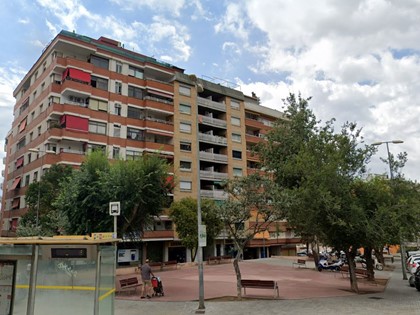 (50% de titularidad) de Vivienda, en planta 6ª, en Plaça Catalunya de Gavà (Barcelona). FR 16410 RP Gavà