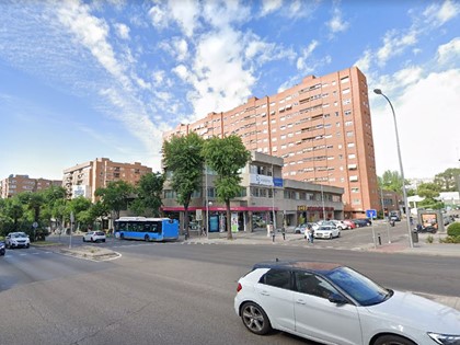 Plaza de aparcamiento nº 42 en calle Doctor Esquerdo, de Madrid. FR 4981 RP Madrid 23